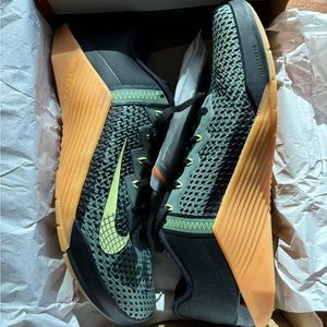 Nike metcon 6 men’s size 12 brand new